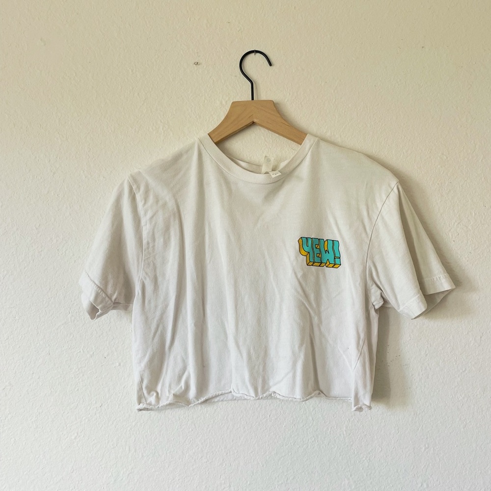 Size Small YEW Vintage Surf Box Crop